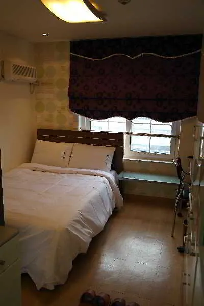 Apartment Hoegi Coop Residence Seoul Südkorea